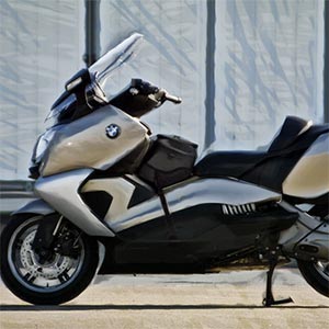 What's the Maximum Speed of the BMW C 650 GT?